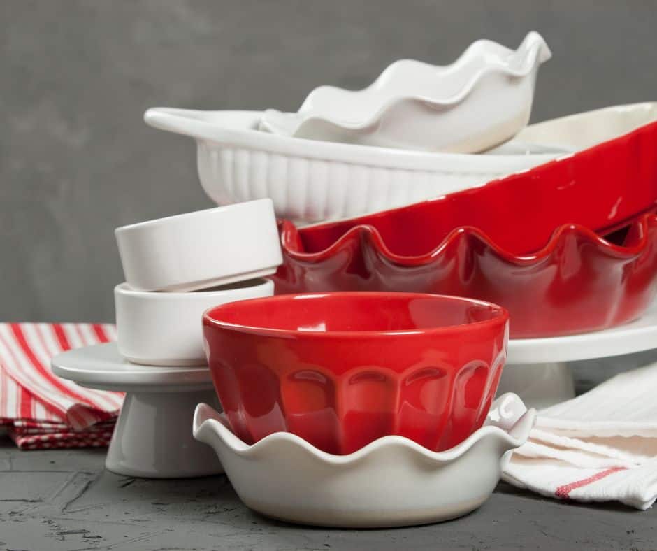 Replace non-stick bakeware with natural & healthy material like ceramic. Safe baking with beautiful ceramic bakeware